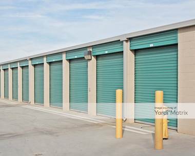 Storage Units for Rent available at 27370 McCall Blvd, Sun City, CA 92585