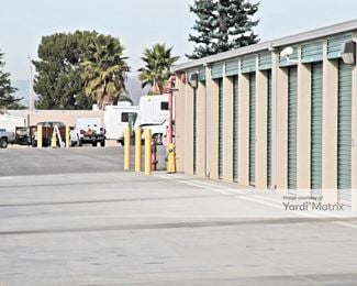 Photo 4 of Mc Call Storage-Carwash - 27370 McCall Blvd, Sun City, CA