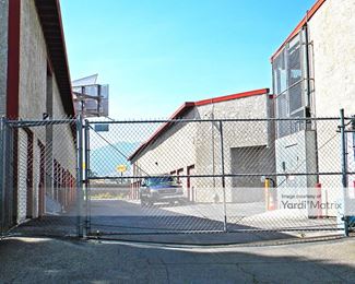 Photo 4 of Storelocal Storage - 1790 Pomona Road, Corona, CA
