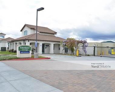 Storage Units for Rent available at 25485 Jefferson Avenue, Murrieta, CA 92562