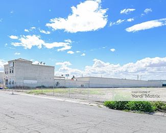 Photo 2 of RightSpace Storage - 940 West Rice Street, Blythe, CA