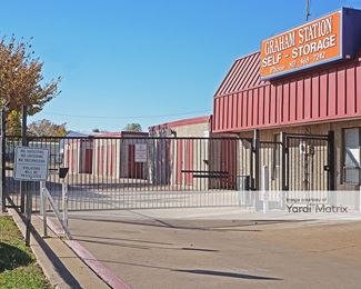 Photo 3 of Prestige Storage - 2836 South Cooper Street, Arlington, TX
