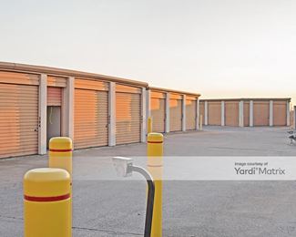 Photo 4 of Right Move Storage - 1850 Ephriham Avenue, Fort Worth, TX