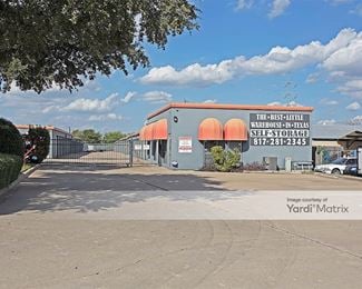 Photo 1 of Best Little Warehouse in Texas - 6646 Iron Horse Blvd, Fort Worth, TX