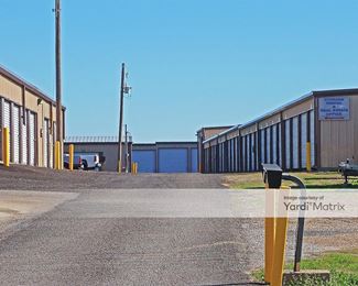 Photo 4 of Boat Club Road Self Storage - 8460 Boat Club Road, Fort Worth, TX
