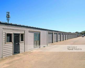 Photo 2 of Extra Space Storage - 8900 Creek Run Road, Fort Worth, TX