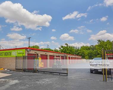 Storage Units for Rent available at 5197 McCart Avenue, Fort Worth, TX 76115