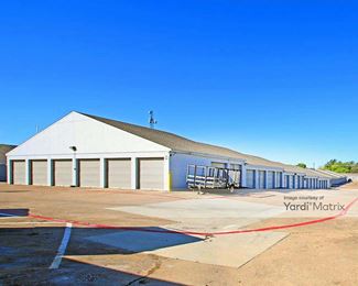 Photo 3 of Extra Space Storage - 413 North Main Street, Euless, TX
