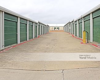Photo 3 of Arlington South Self Storage - 1000 West Harris Road, Arlington, TX