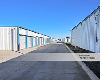 Photo 5 of Storage King USA - 1908 Farm to Market Road, Crowley, TX