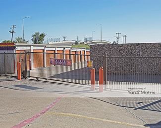 Photo 4 of Public Storage - 4750 Hemphill Street, Fort Worth, TX