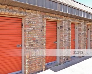 Photo 4 of 360 Storage Center - 1501 North Watson Road, Arlington, TX