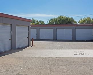 Photo 3 of Aardvark Self Storage - 3825 Chester Boyer Road, Fort Worth, TX