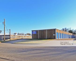 Photo 2 of KO Storage - 113 West Park Avenue, Weatherford, TX