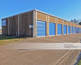 Photo 3 of KO Storage - 113 West Park Avenue, Weatherford, TX