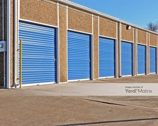 Photo 4 of KO Storage - 113 West Park Avenue, Weatherford, TX