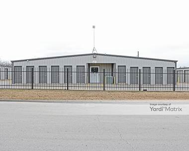 Storage Units for Rent available at 127 Century Drive, Cleburne, TX 76033