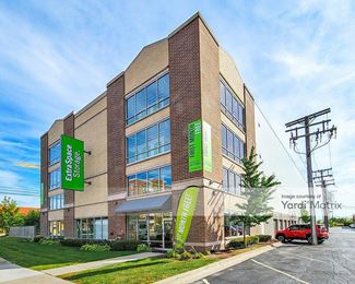 Photo 1 of Extra Space Storage - 6603 West Diversey Avenue, Chicago, IL