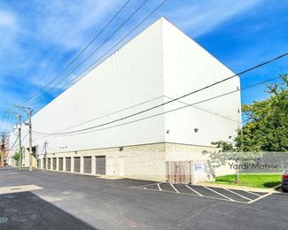 Photo 3 of Extra Space Storage - 6603 West Diversey Avenue, Chicago, IL