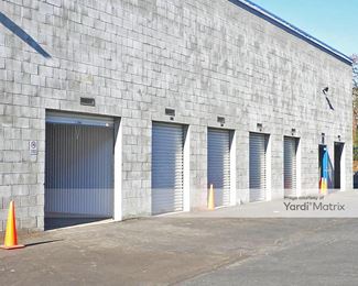 Photo 4 of Nova Storage - 13043 Foothill Blvd, Sylmar, CA