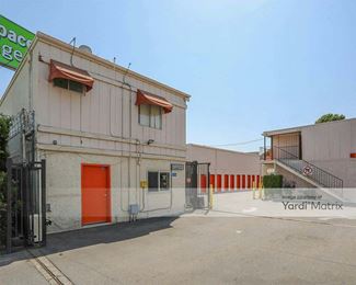 Photo 1 of Extra Space Storage - 9635 Van Nuys Blvd, Panorama City, CA