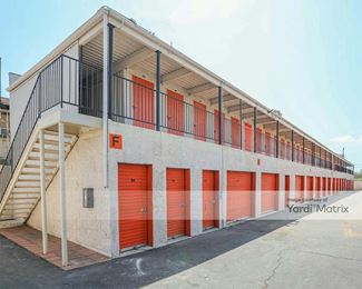 Photo 3 of Extra Space Storage - 9635 Van Nuys Blvd, Panorama City, CA