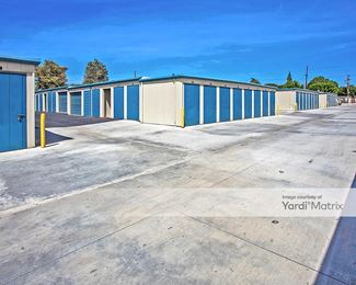 Photo 4 of Golden State Storage - 18832 Rayen Street, Northridge, CA