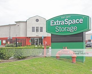 Photo 1 of Extra Space Storage - 11423 Vanowen Street, North Hollywood, CA