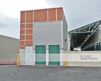 Photo 3 of Extra Space Storage - 10261 Glenoaks Blvd, Pacoima, CA