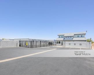 Photo 2 of Extra Space Storage - 38910 30th Street East, Palmdale, CA