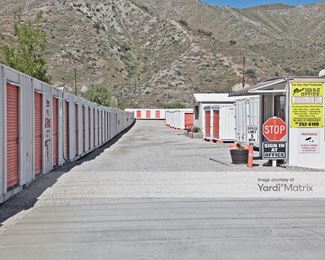 Photo 5 of SuperStorage - 17175 Sierra Hwy, Santa Clarita, CA