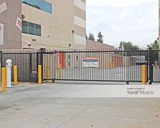 Photo 3 of A-1 Self Storage - 5310 Vineland Avenue, North Hollywood, CA