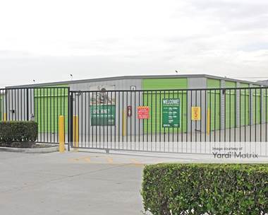 Storage Units for Rent available at 2801 Thornton Avenue, Burbank, CA 91504