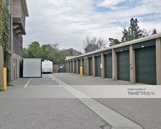 Photo 4 of Enterprise Self Storage - 10711 Vinedale Street, Sun Valley, CA