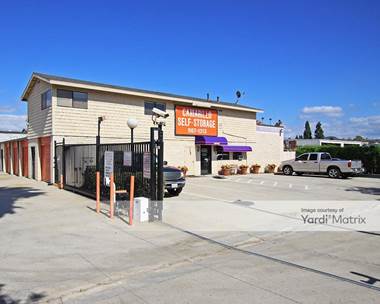 Storage Units for Rent available at 1511 Flynn Road, Camarillo, CA 93012