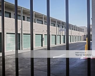 Photo 4 of Extra Space Storage - 4901 West Oakey Blvd, Las Vegas, NV
