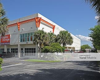 Photo 4 of Public Storage - 13655 SW 42nd Street, Miami, FL