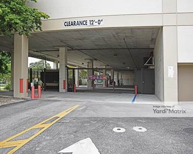Storage Units for Rent available at 7130 SW 40th Street, Miami, FL 33155