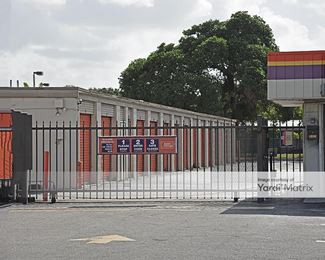 Photo 4 of Public Storage - 3700 NW 29th Avenue, Miami, FL