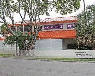 Photo 2 of Public Storage - 7200 West 20th Avenue, Hialeah, FL