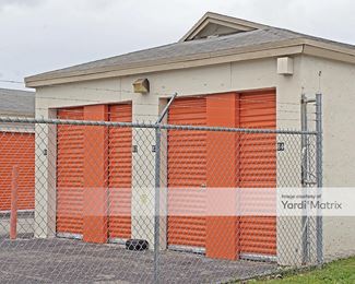 Photo 4 of Public Storage - 7200 West 20th Avenue, Hialeah, FL