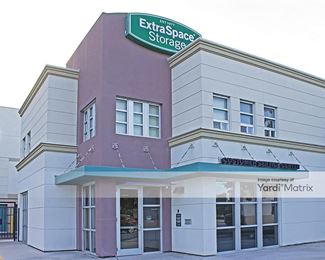 Photo 3 of Extra Space Storage - 850 East 65th Street, Hialeah, FL
