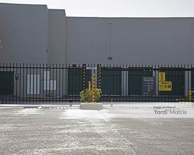 Storage Units for Rent available at 5601 SW 135th Avenue, Miami, FL 33183