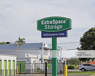 Photo 4 of Extra Space Storage - 5055 NW 77th Avenue, Miami, FL