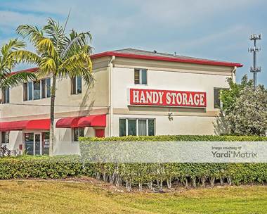 Storage Units for Rent available at 16749 SW 117th Avenue, Miami, FL 33177