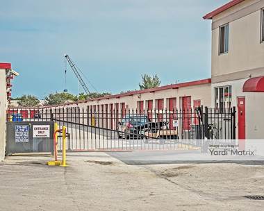 Storage Units for Rent available at 16749 SW 117th Avenue, Miami, FL 33177
