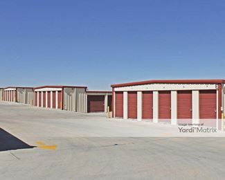 Photo 3 of Extra Space Storage - 13522 Main Street, Hesperia, CA