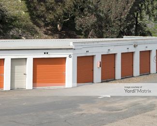 Photo 2 of Public Storage - 5175 Pacific Hwy, San Diego, CA
