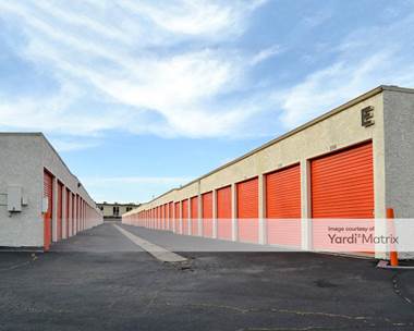 Storage Units for Rent available at 11211 Sorrento Valley Road, San Diego, CA 92121