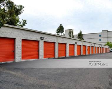 Storage Units for Rent available at 8866 Miramar Road, San Diego, CA 92126